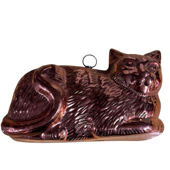 Vintage Copper Hanging Cat Mold - Picture 2 of 3